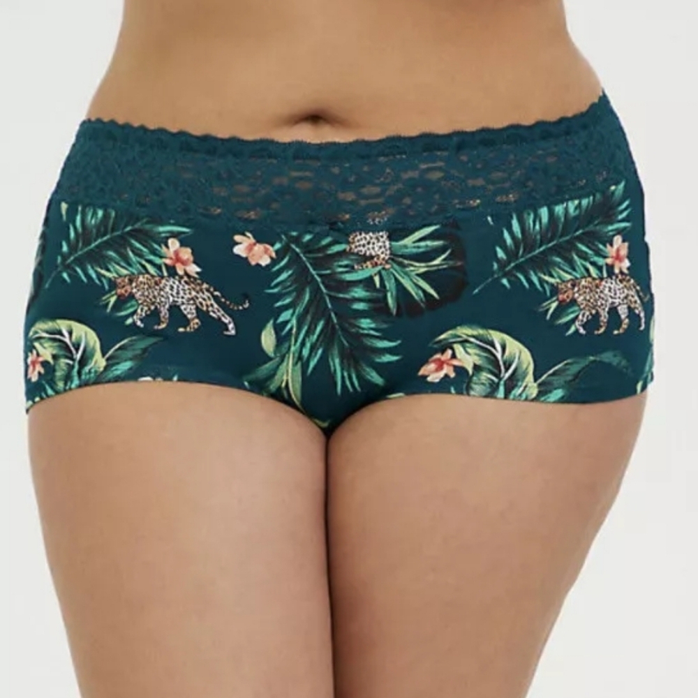 torridTropical Print Lace Trim Boyshorts size 0 NWT